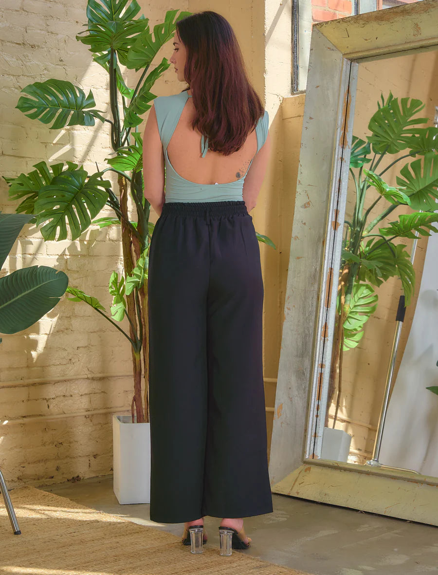 SIDE STRIPED STRAIGHT LEG